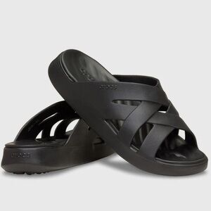 Crocs Getaway weave sandals black size 9 women’s woven